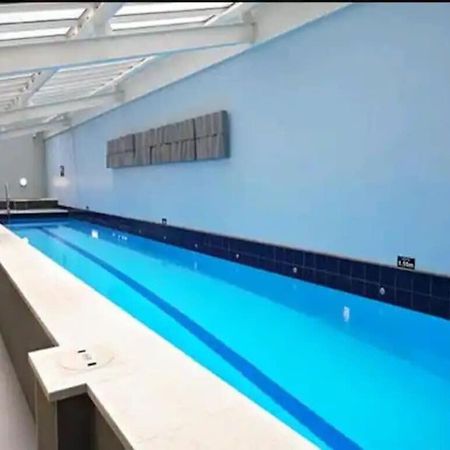 Lovely Bright Apartment With Balcony Pool And Gym Auckland Exterior foto